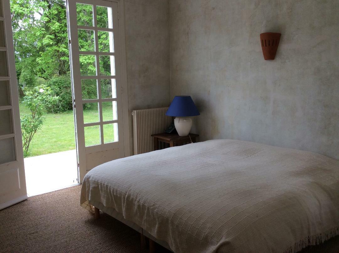 Onafhankelijke Studio Saubrigues 256752