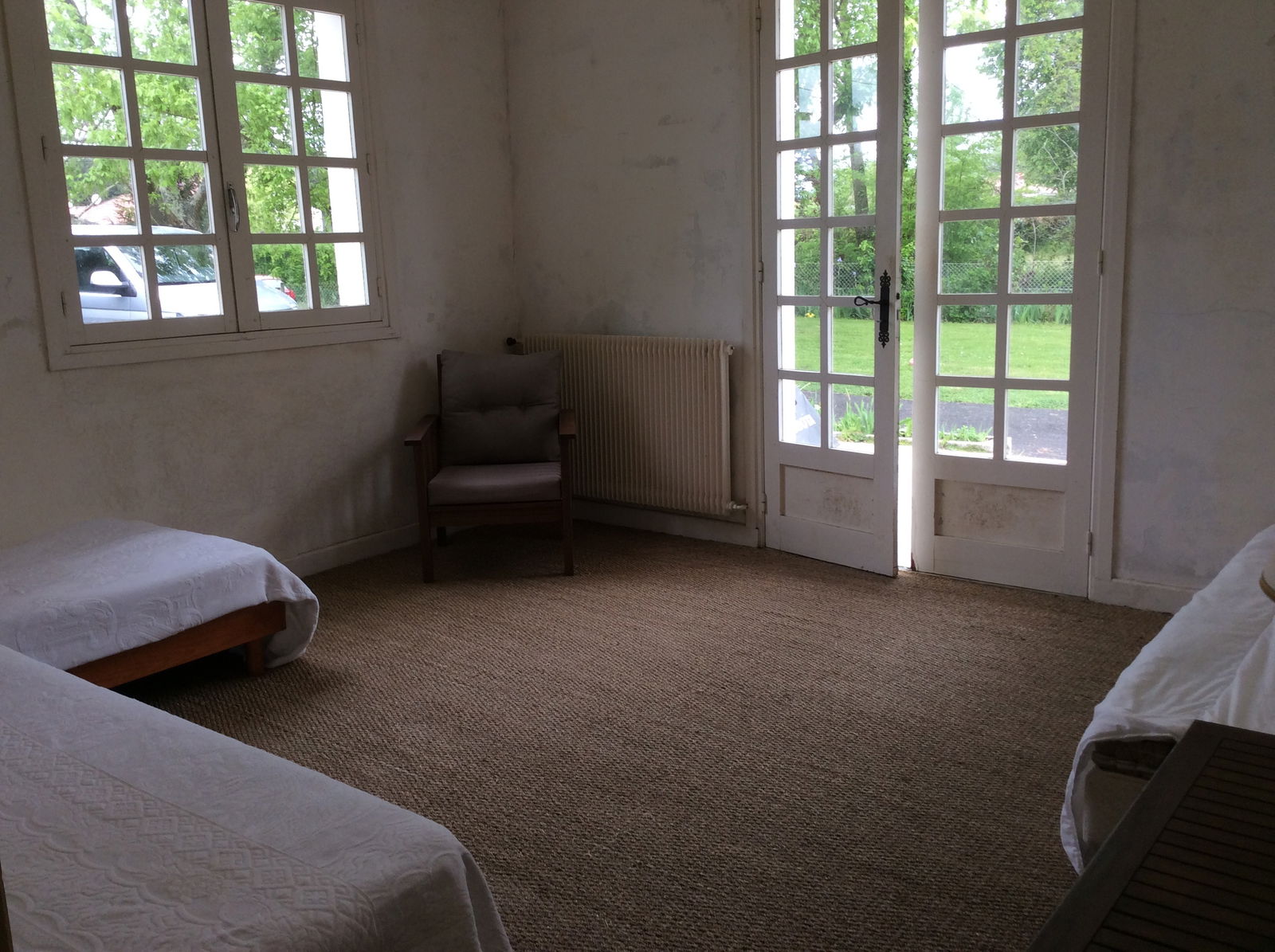 Onafhankelijke Studio Saubrigues 256752