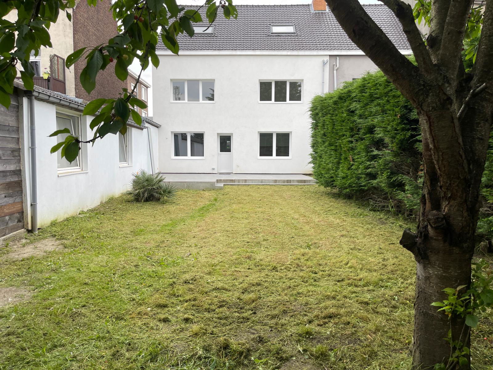 Järjestäminen Sint-Pieters-Leeuw 392903