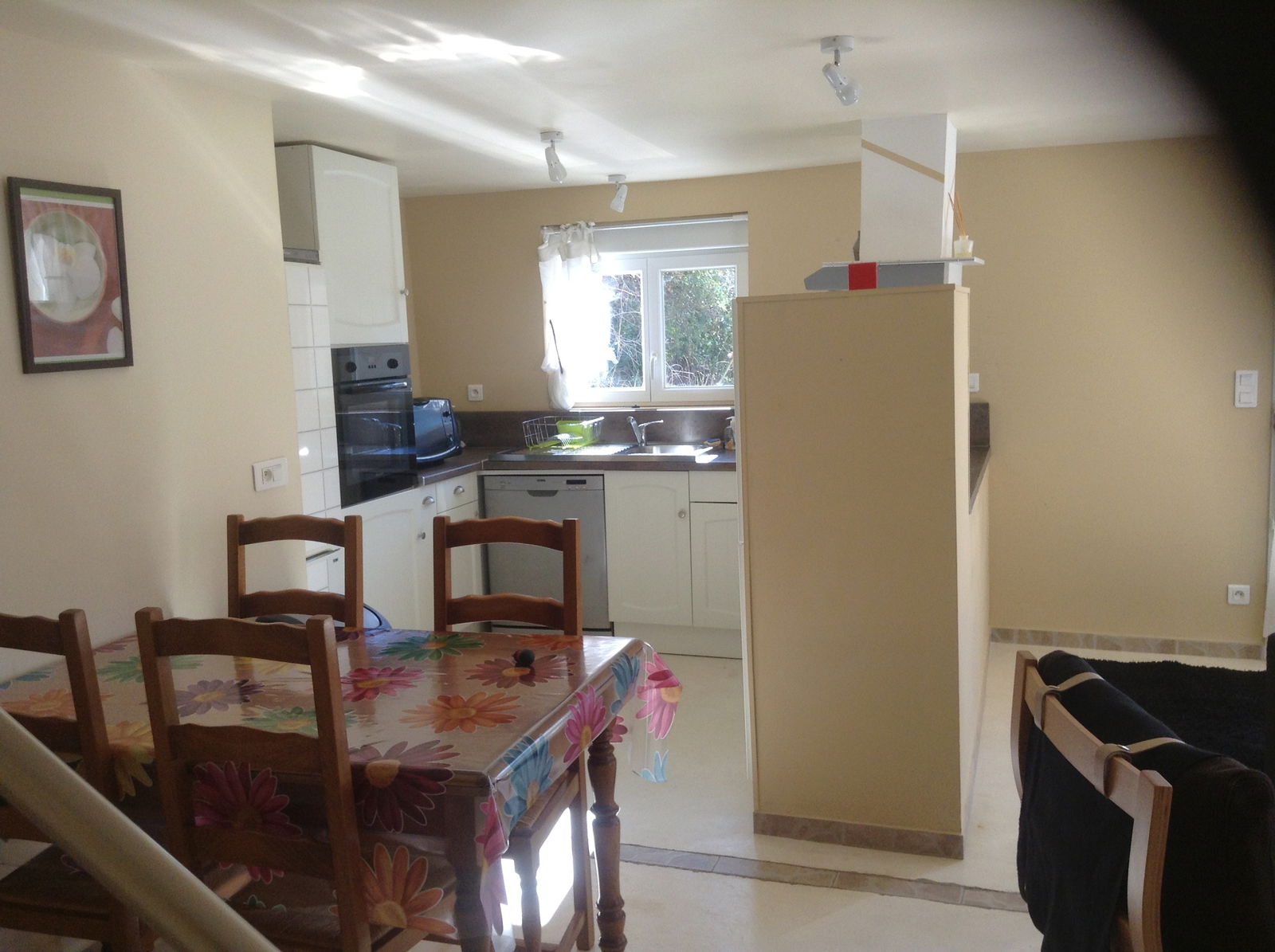 Oberoende Studio Domazan 80190