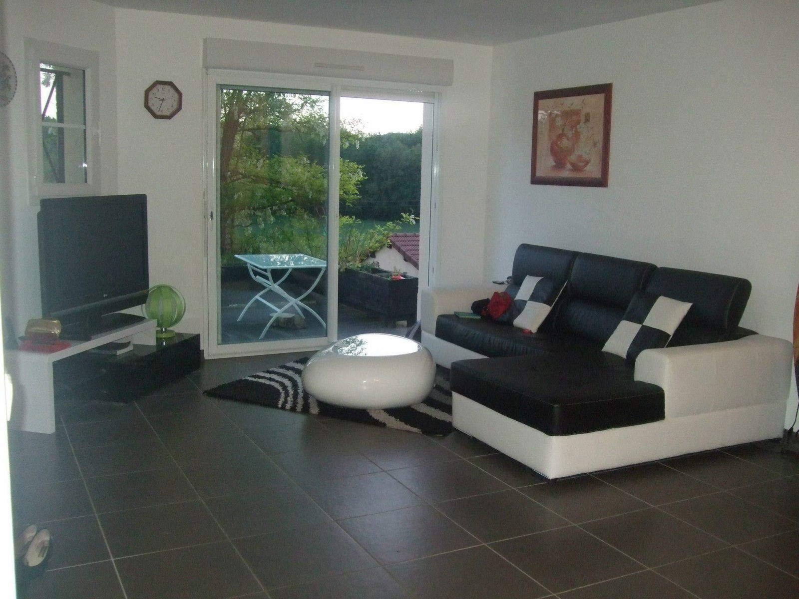 Oberoende Studio Condé-Sainte-Libiaire 239193