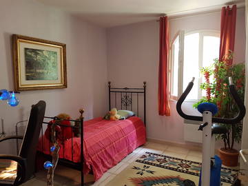 Roomlala | Huur 1 slaapkamer in 'n villa van 130 m2