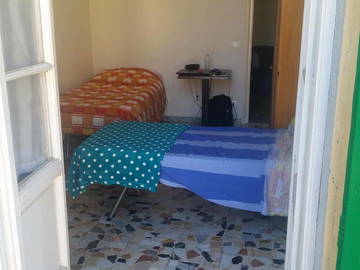 Roomlala | Huur dringend vanaf 1 Julie