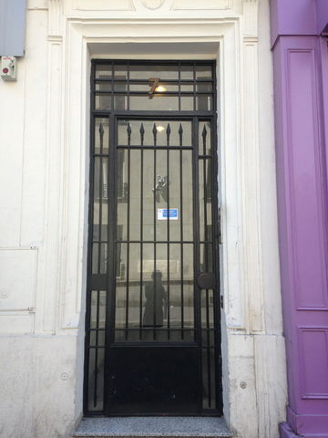 Hemvistelse Paris 38490
