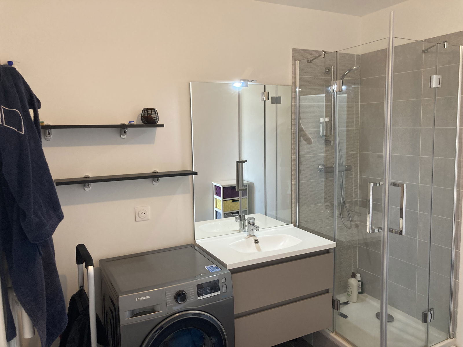 Oberoende Studio Romainville 518176