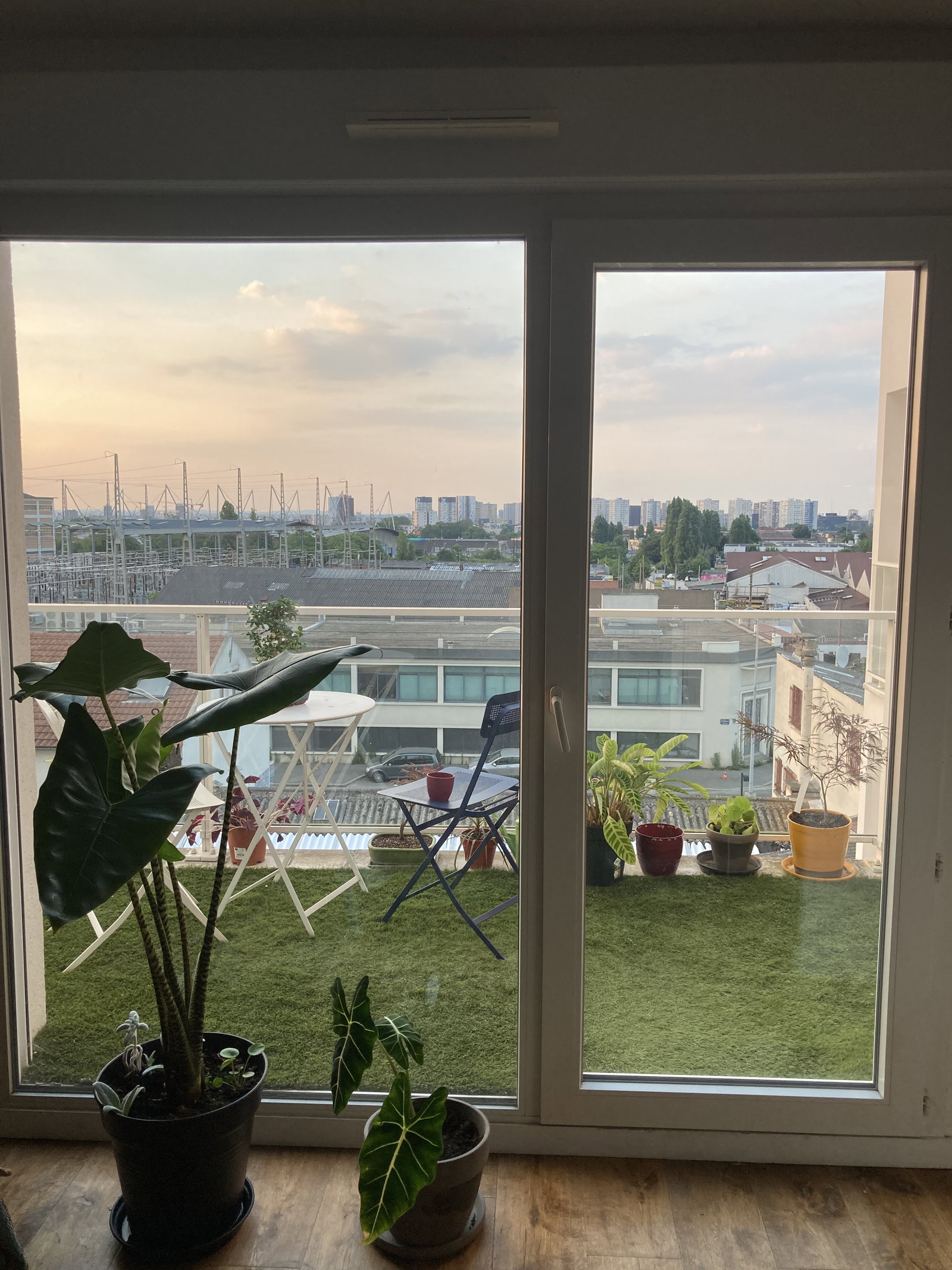 Hela Huset Romainville 518176