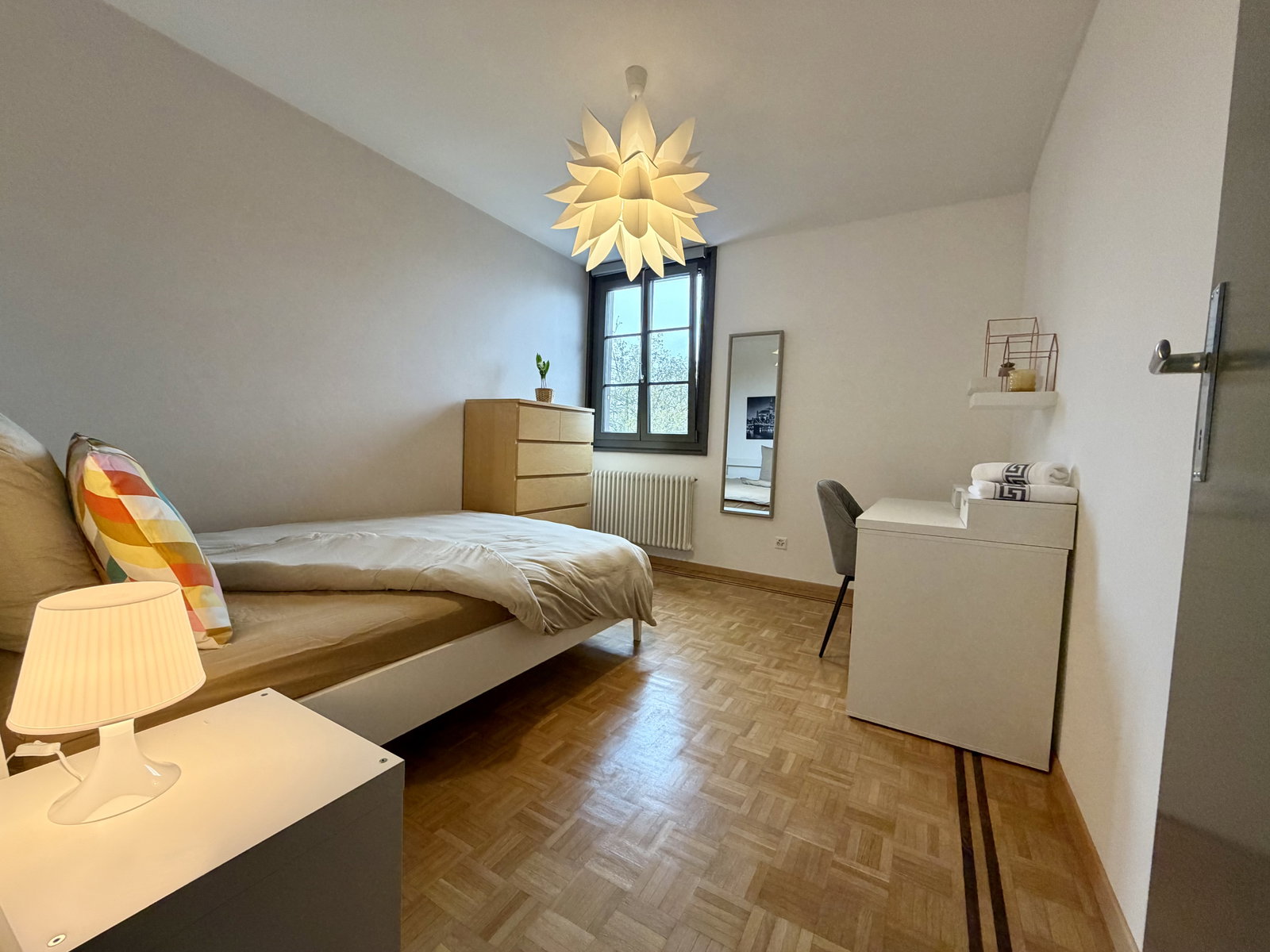 Delat Boende Perly-Certoux 665768