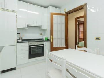 Chambre Chez L'habitant Bilbo 202407-10