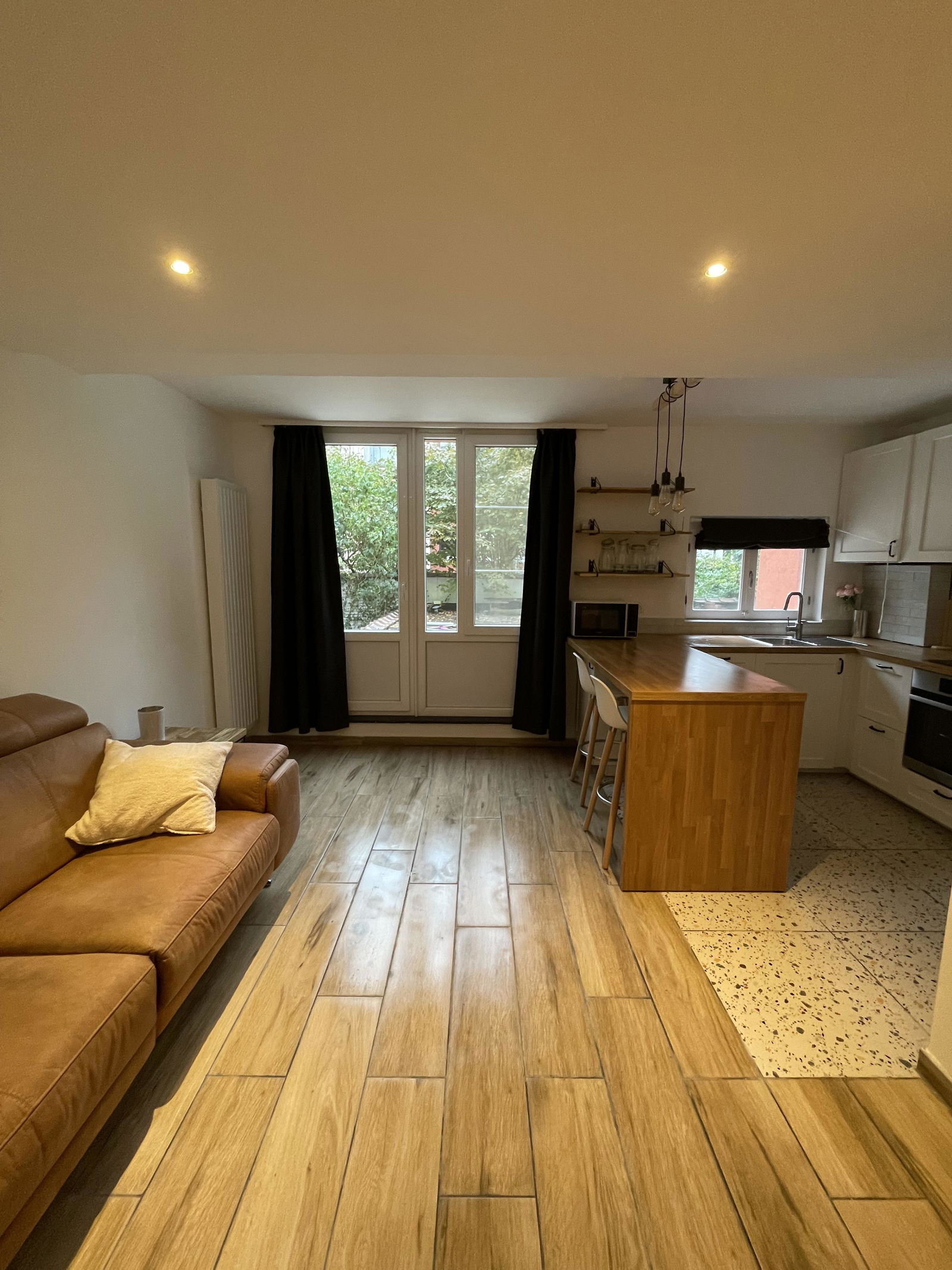 Unabhängiges Studio Bruxelles 441980