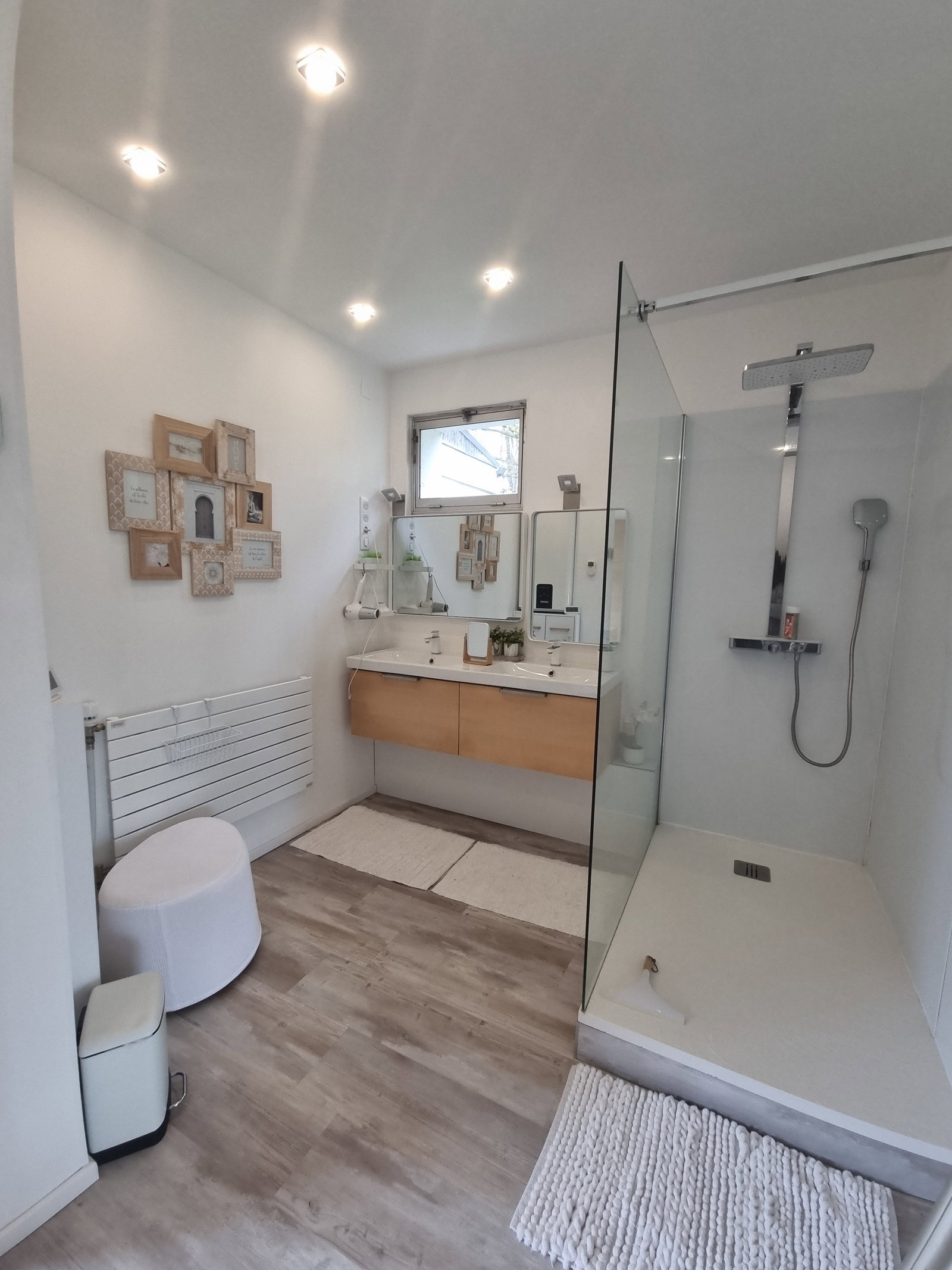 Homestay Elbeuf 483429