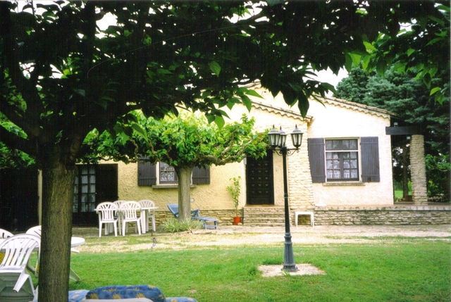 Unabhängiges Studio Cavaillon 17113