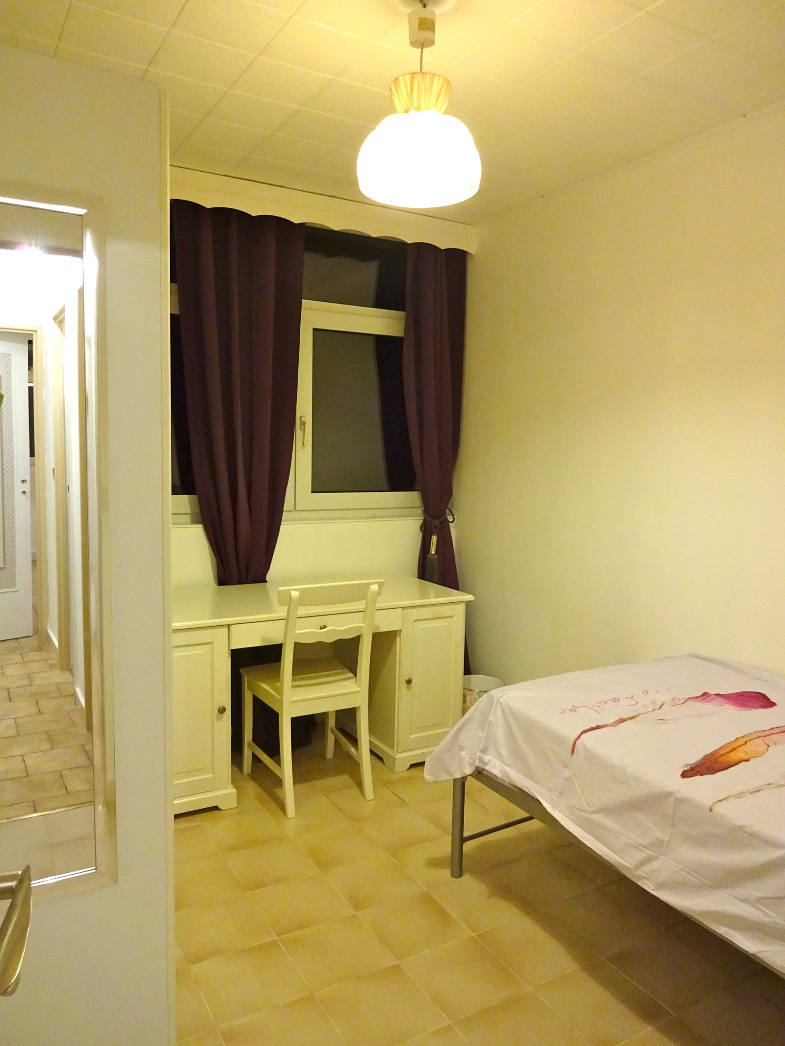 Kolokation Évry 119174