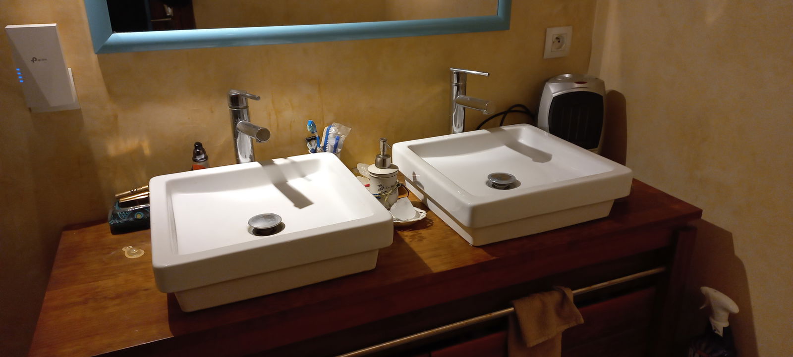 Collocazione Sourcieux-les-Mines 233628