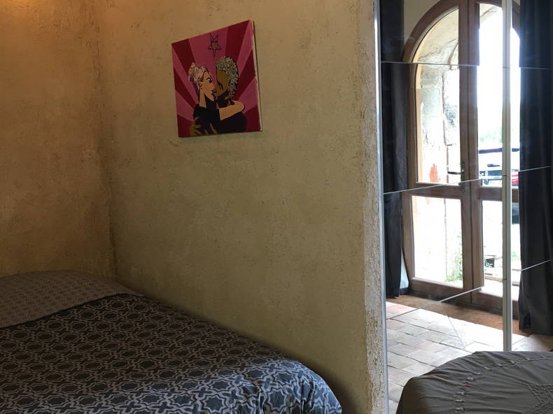 Entire Home Chaussan 233606-1