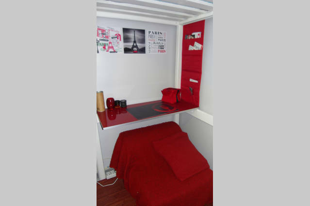 Independent Studio Paris 58257