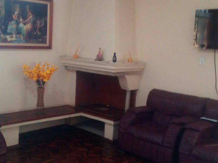 Entire Home Quito 147119-4