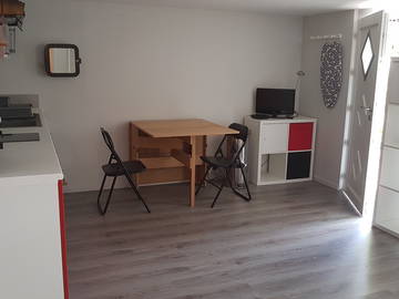 Room For Rent Chevreuse 201207