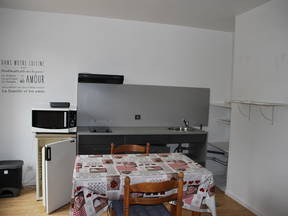 Unabhängig ausgestattetes Studio in Einfamilienhaus