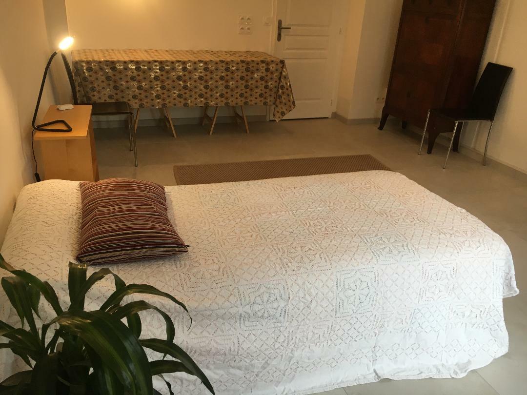 Entire Home Gex 245305