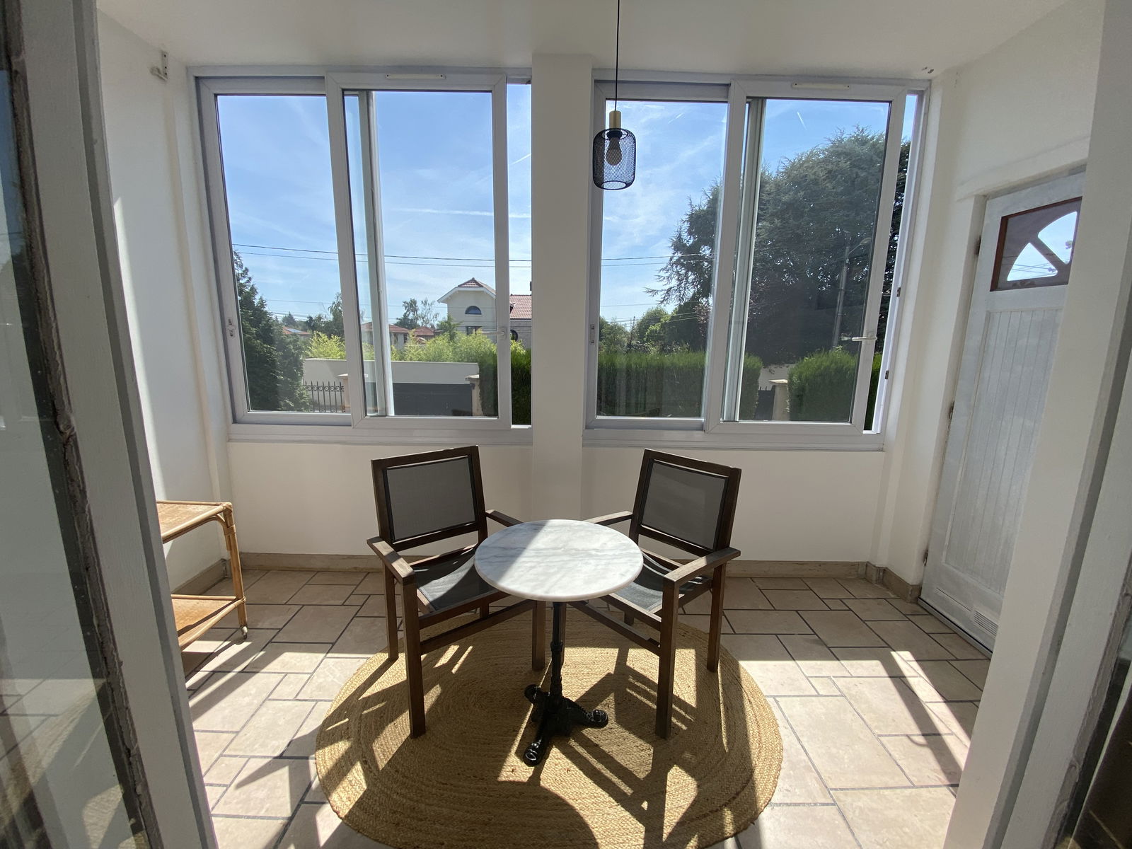 Entire Home Saint-Didier-au-Mont-d'Or 180362