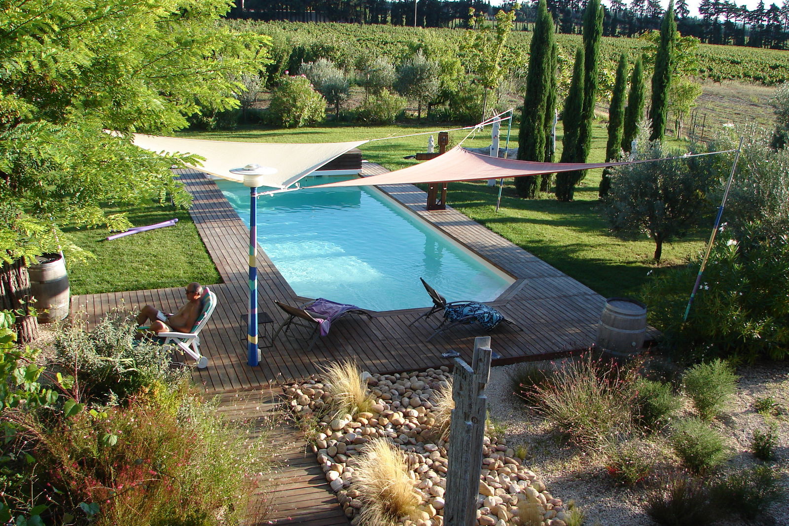 Independent Studio Jonquières 96745