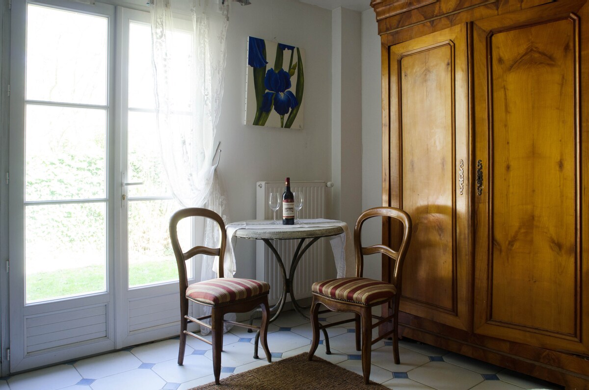 Entire Home Senlis 675274