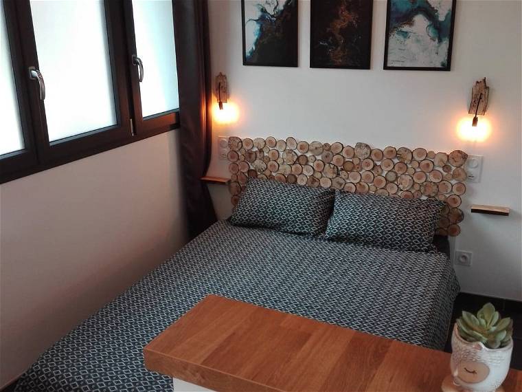 Homestay Commelle-Vernay 253012