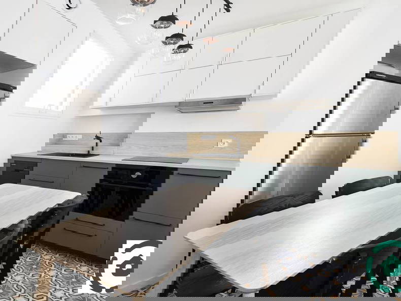 Kolokation Paris 266112-4