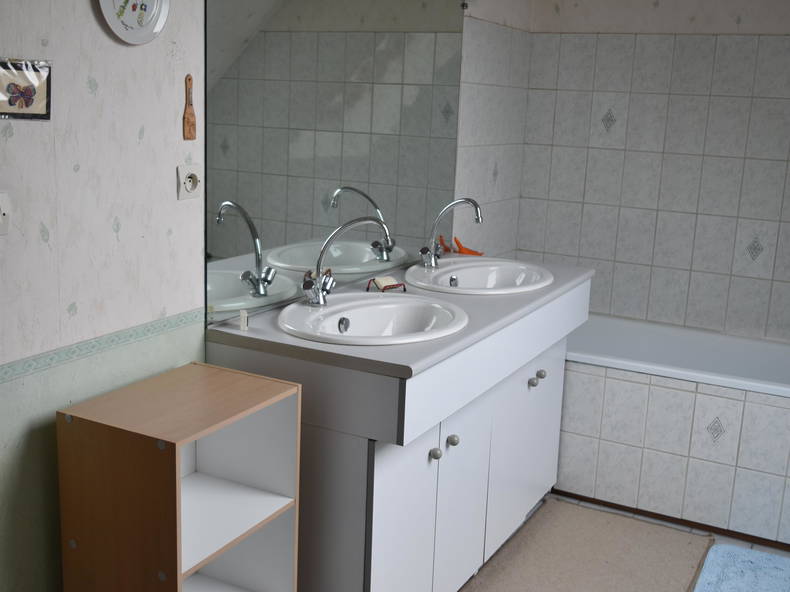 Homestay Ully-Saint-Georges 335995-5