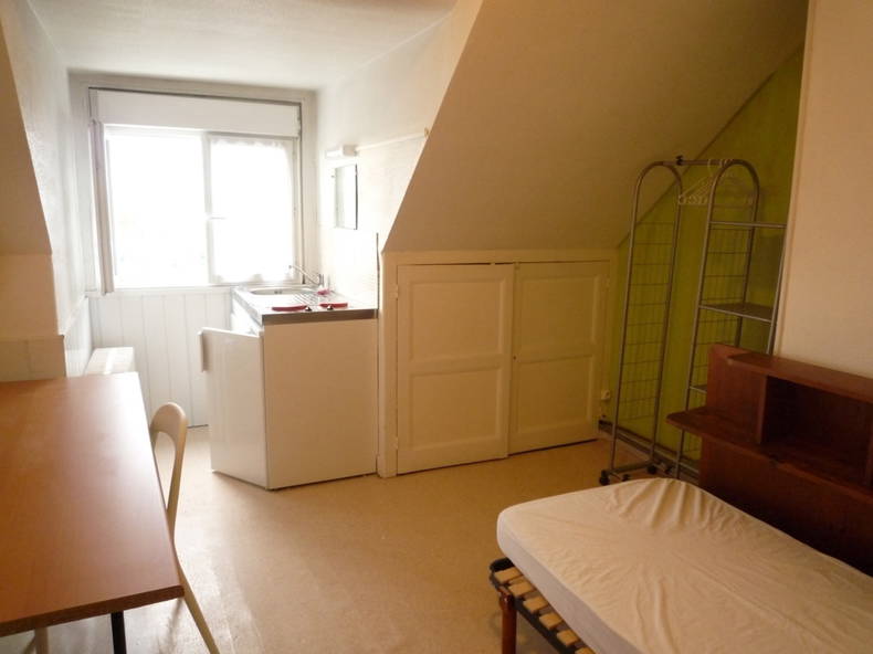 Kolokation Lorient 140477-1