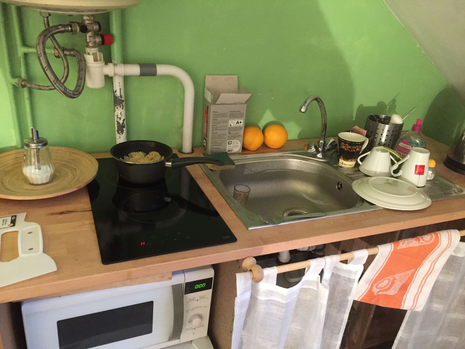 Entire Home Paris 7932