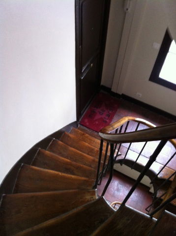 Entire Home Paris 7932