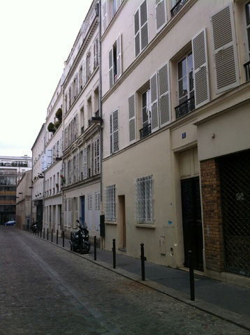 Entire Home Paris 7932