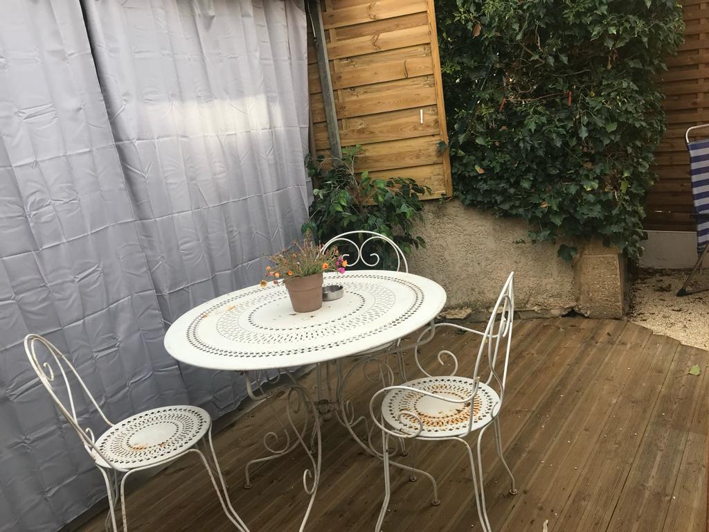 Homestay Vers-Pont-du-Gard 338063