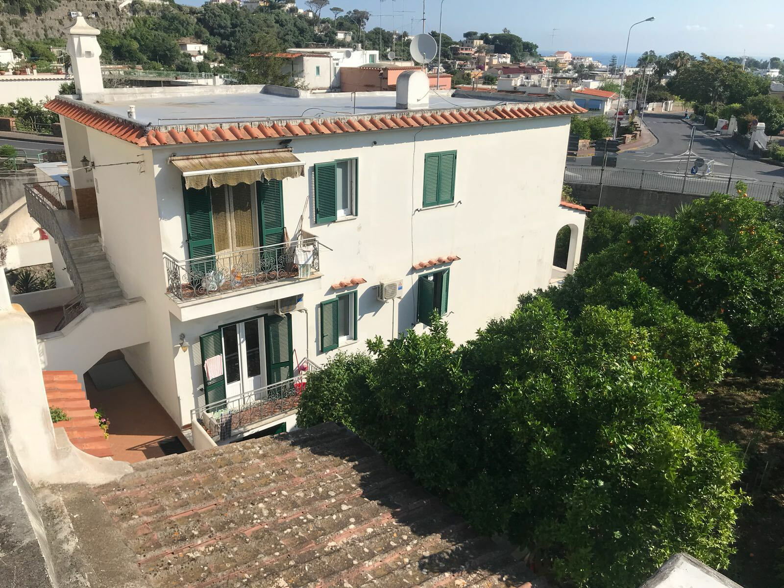 Estudio Independiente Ischia 208268