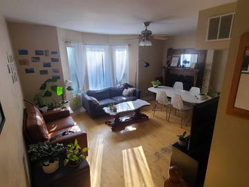 Colocation Toronto 285543-8