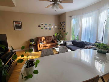 Colocation Toronto 285543-13