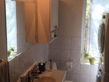 Colocation Toronto 285543-16