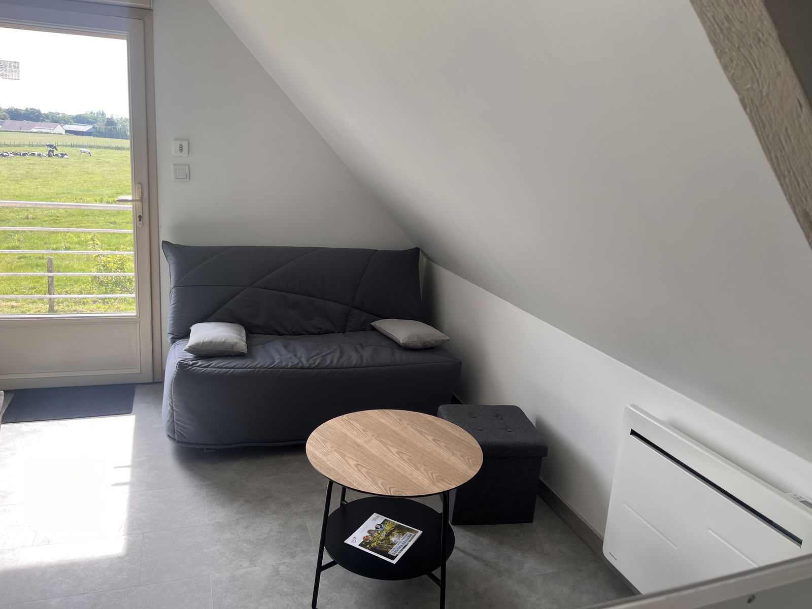 Itsenäinen Studio La Bazoge 417808