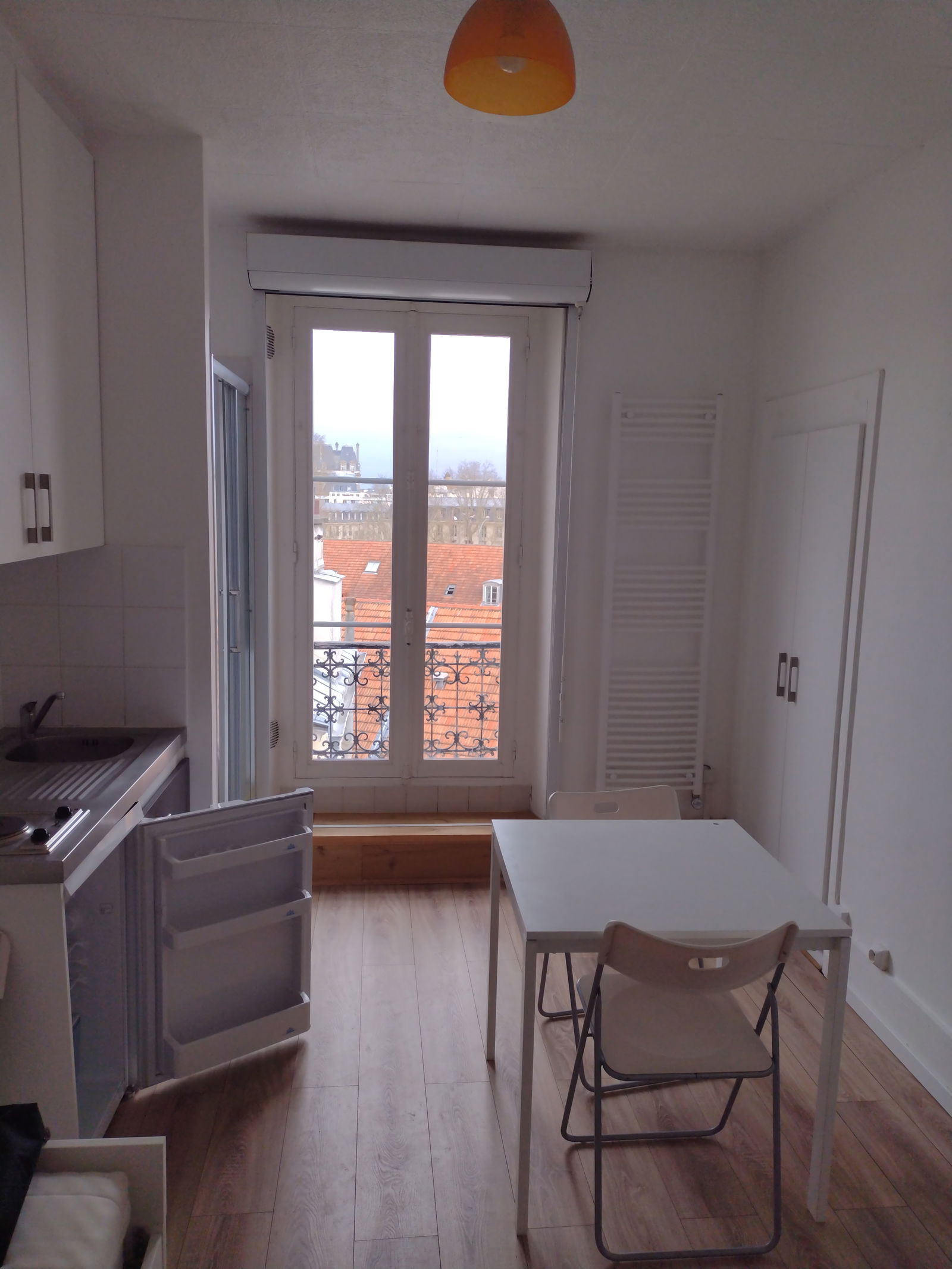 Itsenäinen Studio Versailles 245709