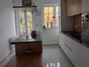 Jag har ett rum att hyra för 70 euro per natt.