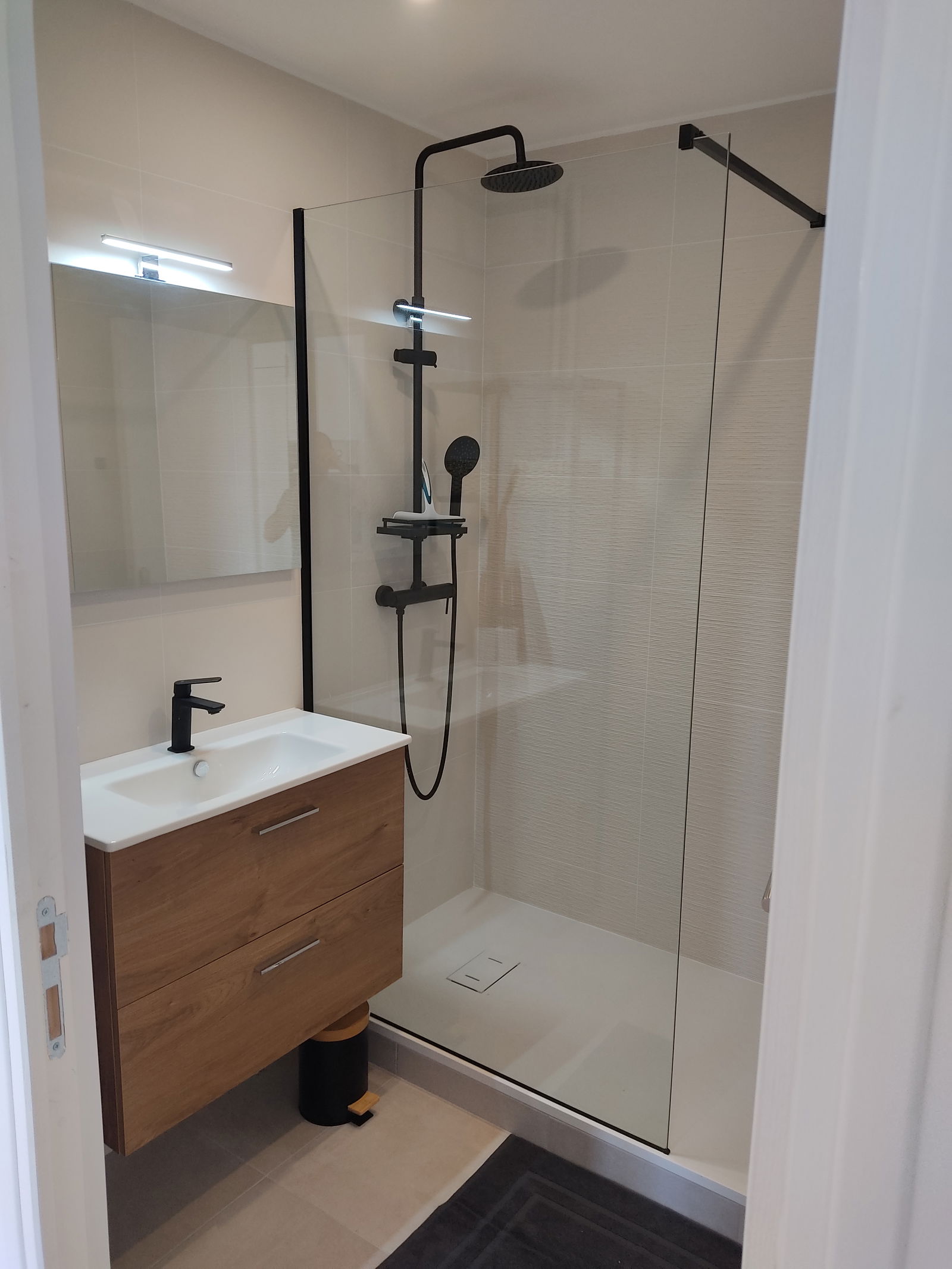 Järjestäminen Oullins-Pierre-Bénite 519812