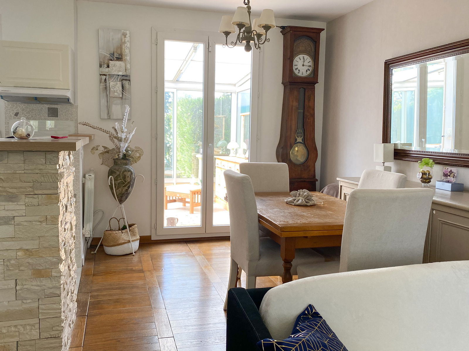 Järjestäminen Saint-Germain-lès-Corbeil 250327