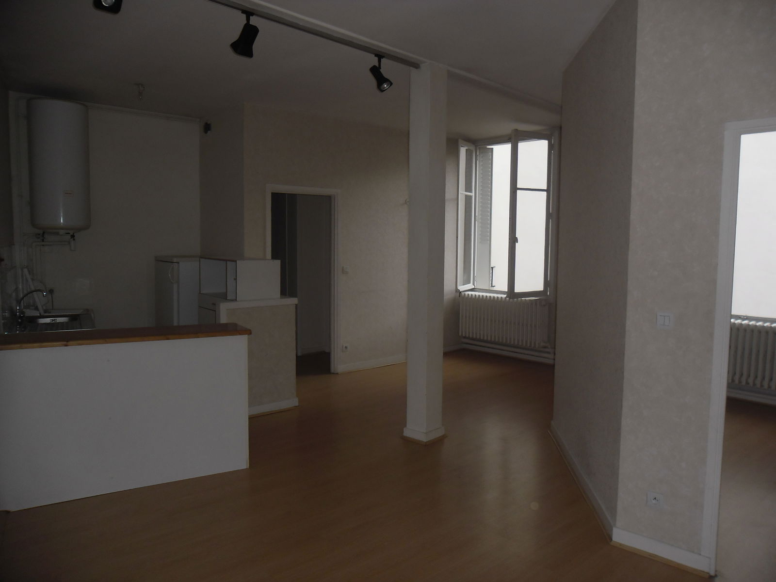 Järjestäminen Clermont-Ferrand 64240