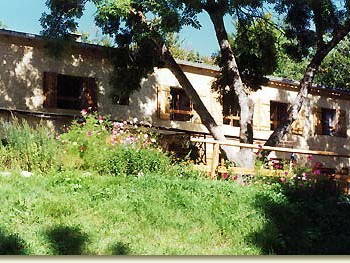 Habitaciones De Huéspedes Valbelle 65089-1