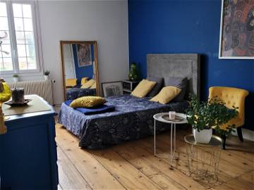 Roomlala | Jasny i przestronny pokój