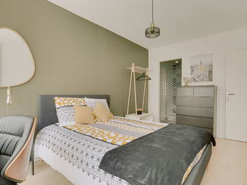 Roomlala | JASNY POKÓJ 13M2 Z PRYWATNĄ ŁAZIENKĄ, ALL INCLUSIVE