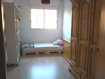 Roomlala | Jasny pokój do wynajęcia