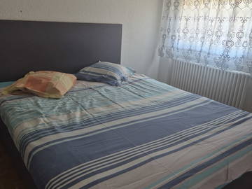 Chambre chez l'habitant à louer à Lausanne - photo 1 : chambre-1