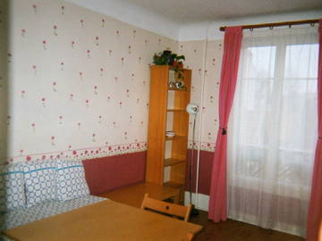 Chambre À Louer Les Lilas 127674